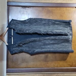 H&M Sweater Vest Size Large